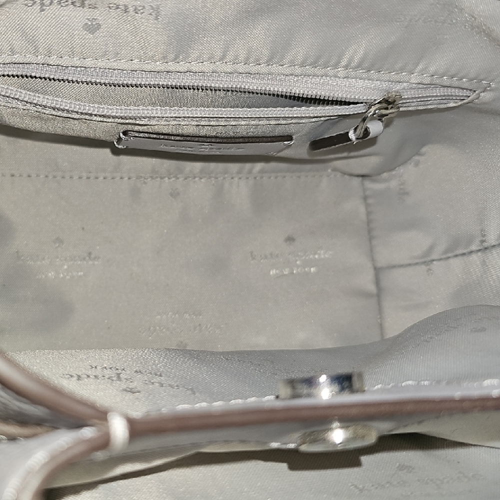 NWOT Kate Spade Light Gray Mini Bag - Picture 3 of 16
